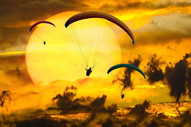 padáky na paragliding